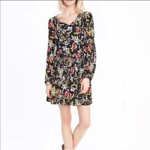 Banana Republic blue floral long sleeve dress. Xs